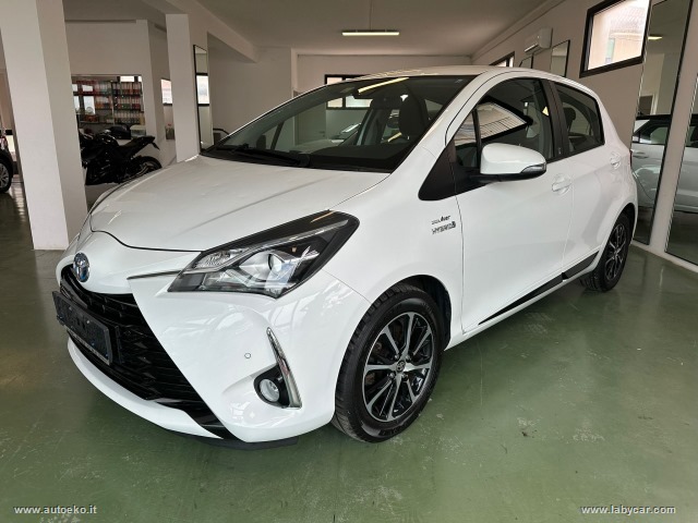 TOYOTA Yaris 1.5 Hybrid 5p. Trend 'White Ed. DANNI GRANDINE